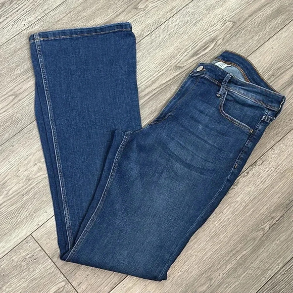 Mini Flare Jeans - Picture 10 of 10